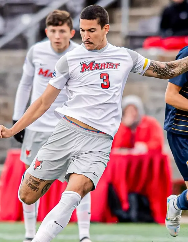 Henrique Cruz · Marist University #3